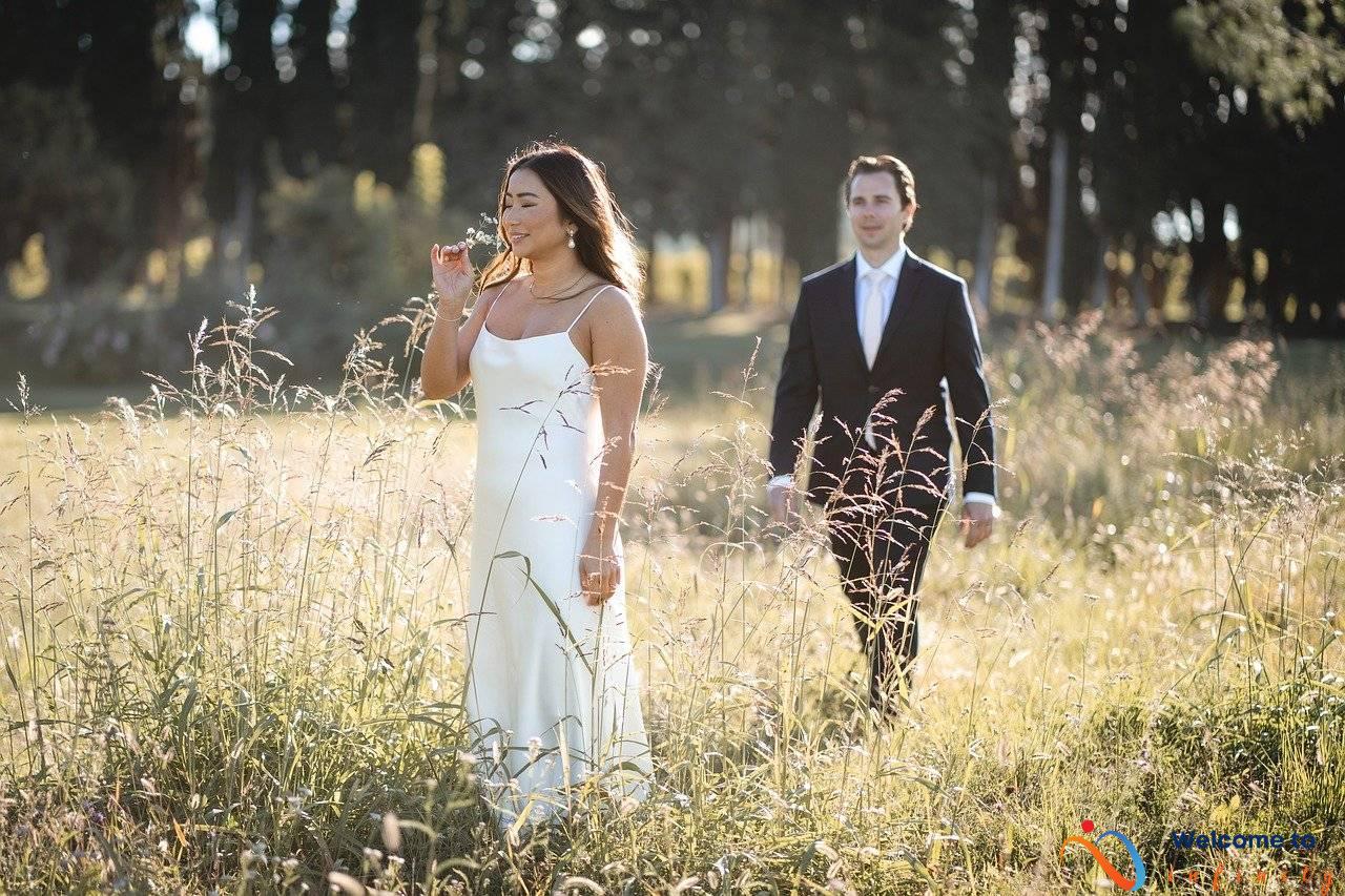 10 Waterfront Wedding Venues for a Romantic Sunset Wedding