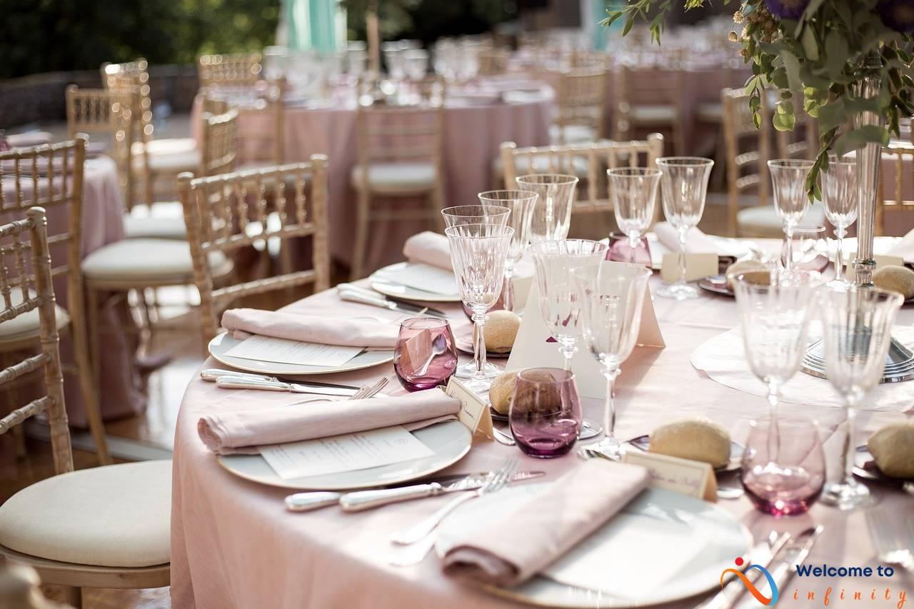 5 Zoo Wedding Venues for a Wild and Fun Celebration