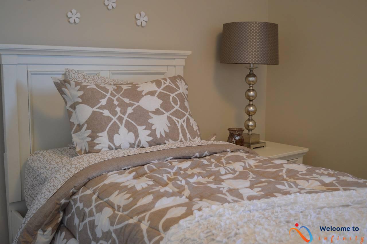 DIY Headboard Ideas for a Budget-Friendly Bedroom Makeover